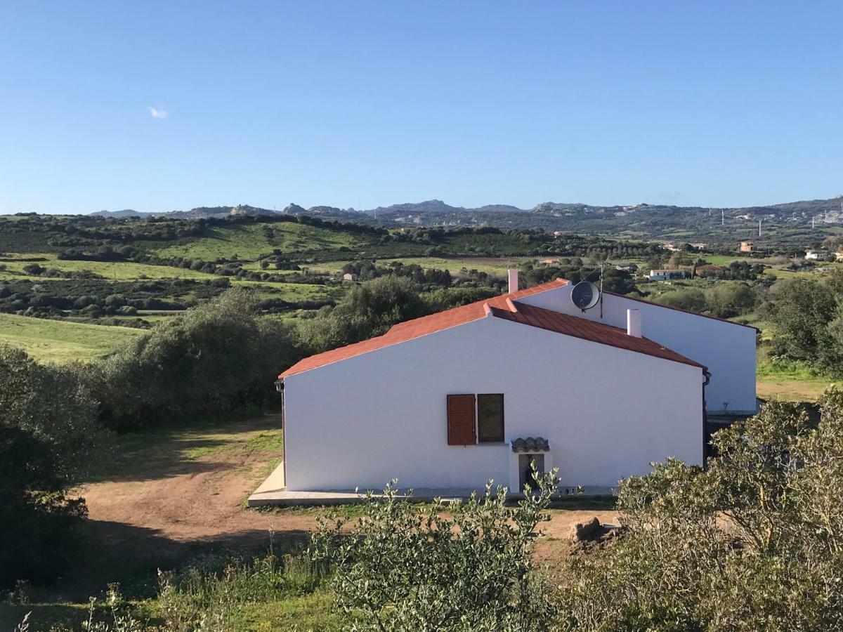 La Piana Holiday House Bassacutena Buitenkant foto